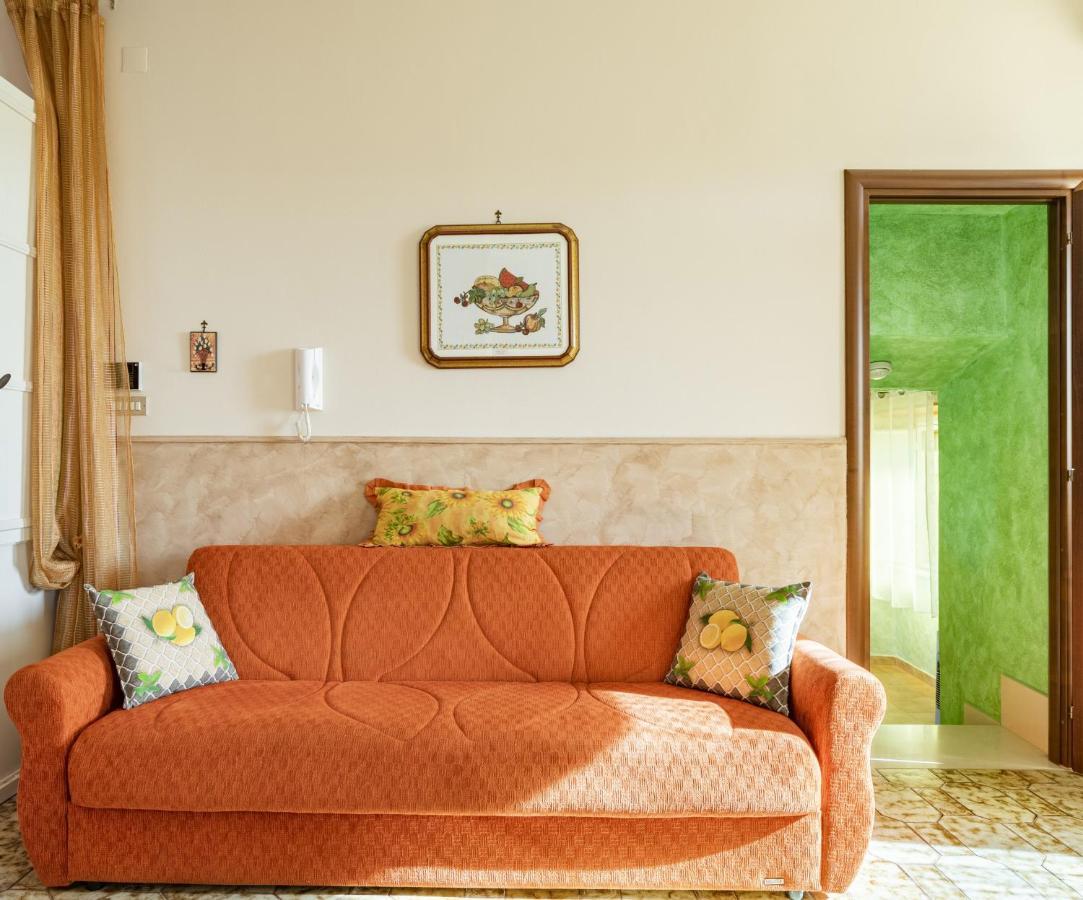 Villa Laura Piedimonte Etneo Bagian luar foto