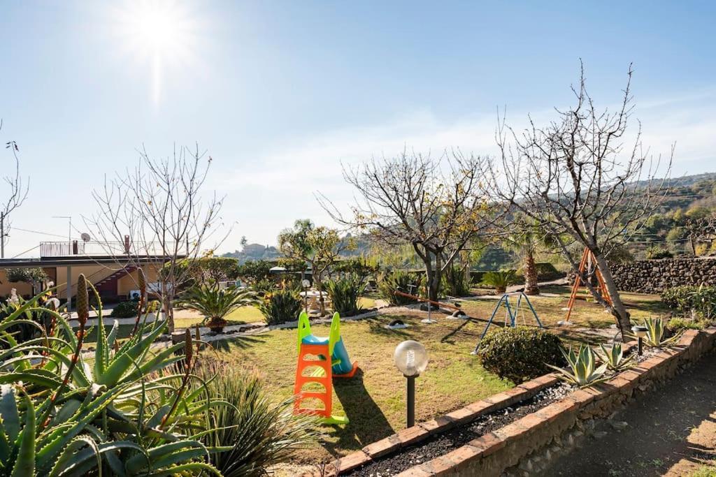 Villa Laura Piedimonte Etneo Bagian luar foto